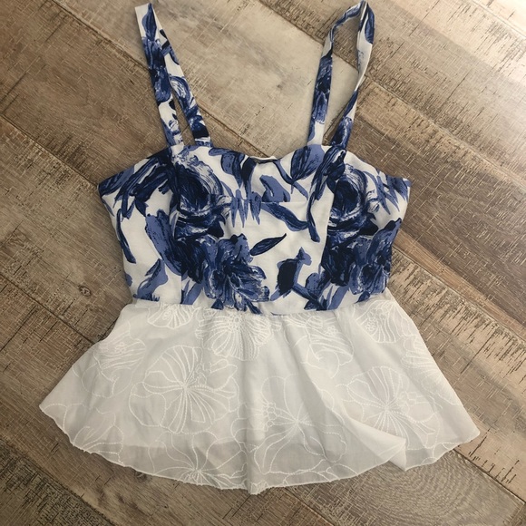 Luxxel Tops - Luxxel blue white string lace up tie on back M